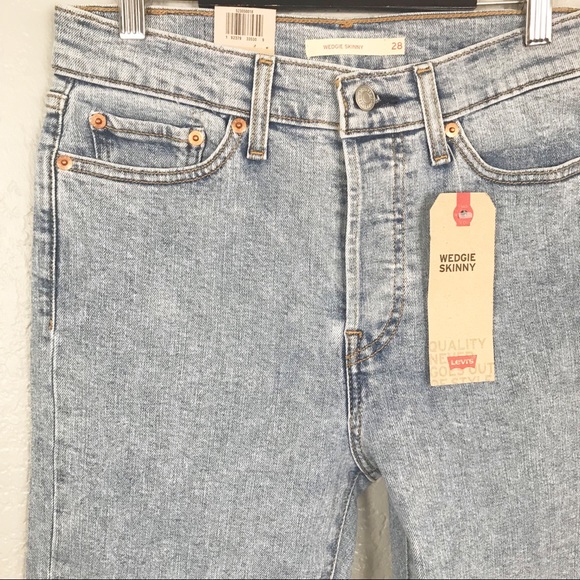 Levi’s Wedgie High Rise Skinny Jeans; sz28 - Picture 7 of 8